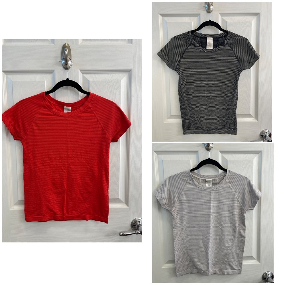 3 GENTLY WORN ATHLETA SEAMLESS MOMENTUM TOPS SIZE XS